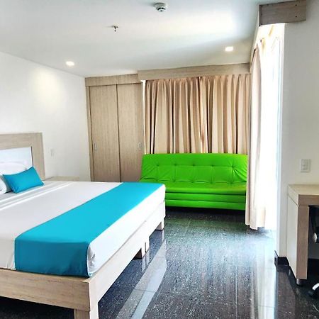 Hotel Be Suites Cali Ngoại thất bức ảnh