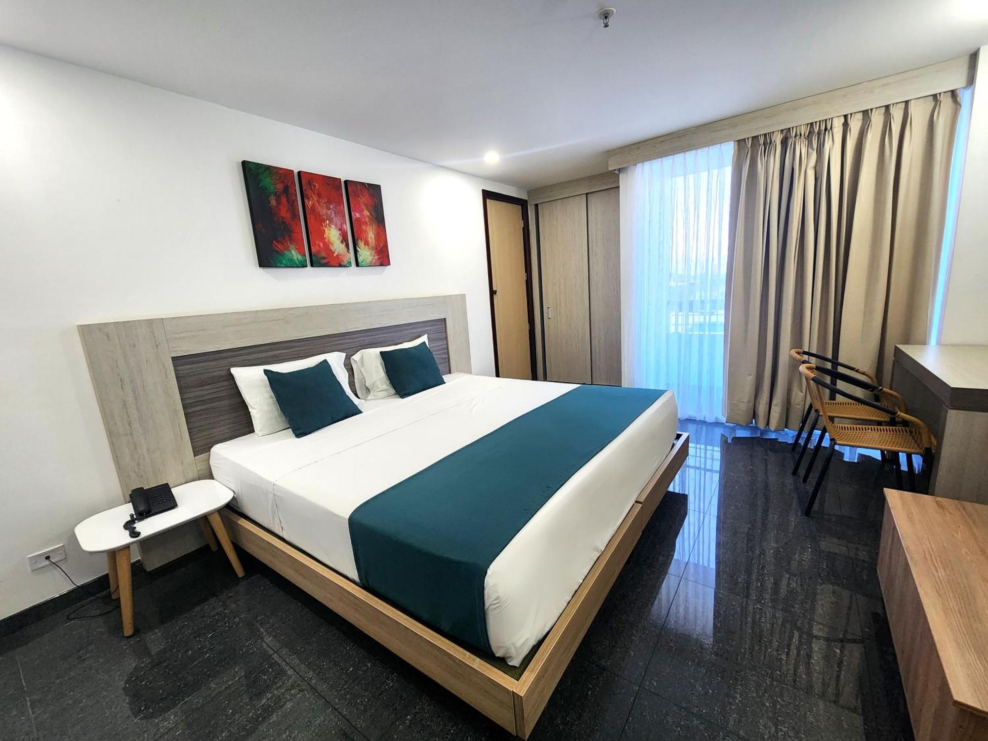 Hotel Be Suites Cali Ngoại thất bức ảnh